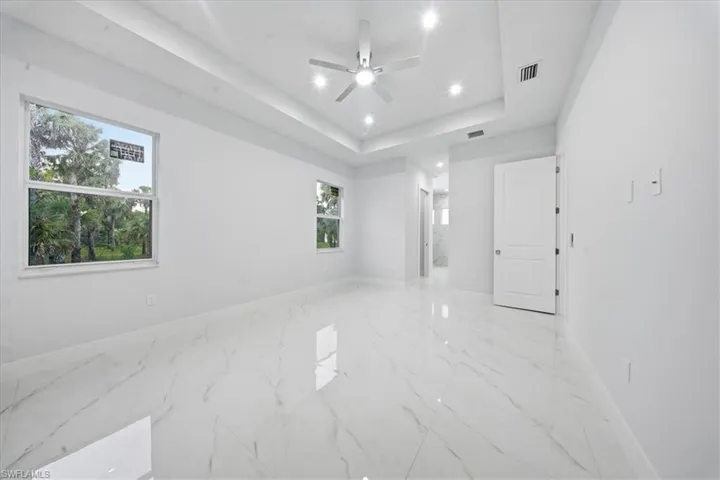 3730  40th SE AVE, Naples, FL 34117