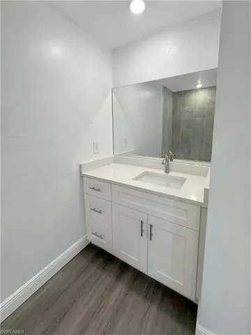 12641  1st  ST, Fort Myers, FL 33905