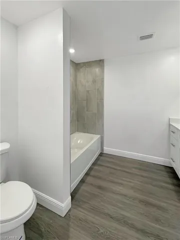 12641  1st  ST, Fort Myers, FL 33905