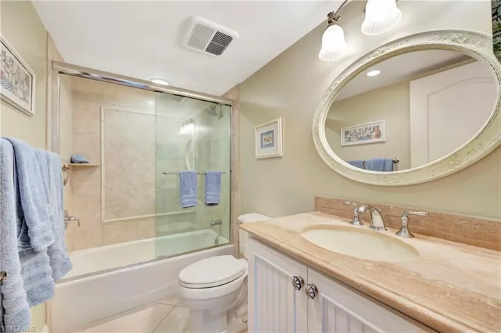 Second Bathroom with shower/tub combination