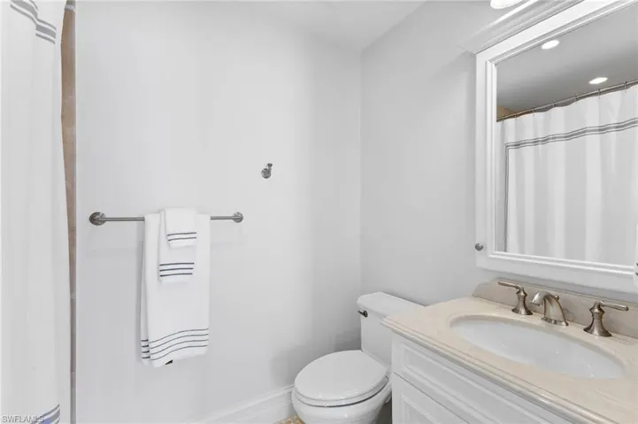 2nd floor en suite