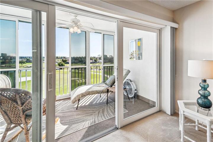 1660 Pine Valley DR # 402, FORT MYERS FL 33907