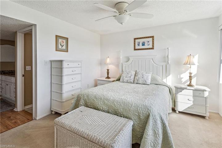 1660 Pine Valley DR # 402, FORT MYERS FL 33907