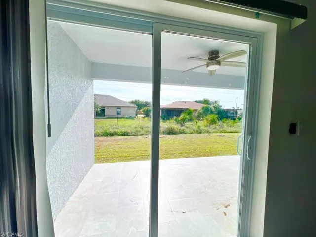 4622 Sw 7th Pl, Cape Coral, Florida 33914