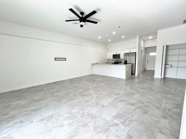 4622 Sw 7th Pl, Cape Coral, Florida 33914