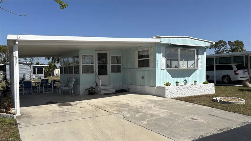 Immaculate home, lovingly maintained & READY for YOU to move in TODAY!