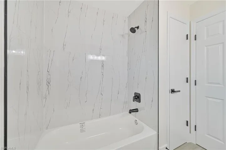 4029 Se 1st Ct, Cape Coral Fl 33904