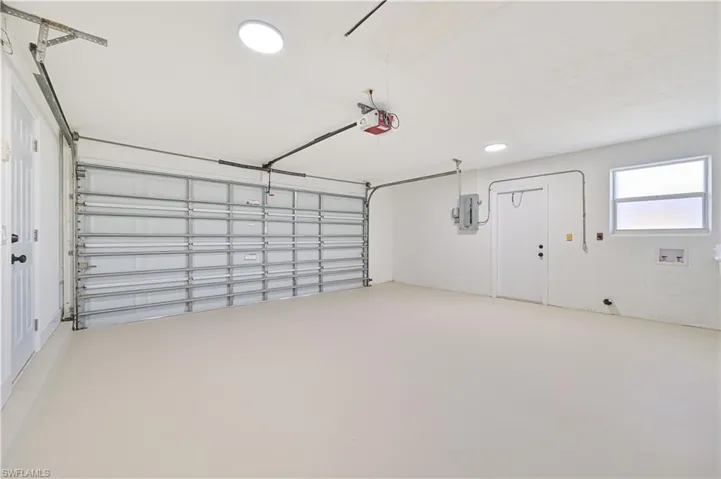 4029 Se 1st Ct, Cape Coral Fl 33904