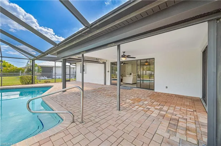 4029 Se 1st Ct, Cape Coral Fl 33904