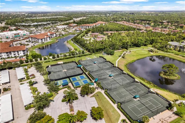 Bird's eye view with your courts