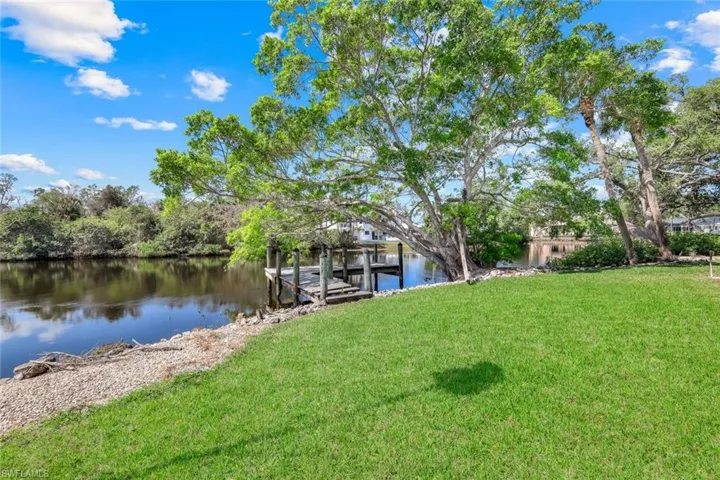 27151 Flossmoor Dr, Bonita Springs, Florida 34135