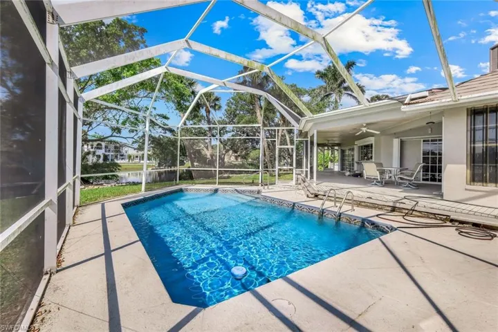 27151 Flossmoor Dr, Bonita Springs, Florida 34135