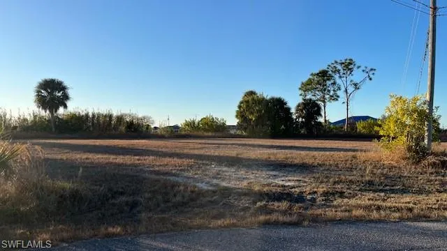 1701 NE 41st  ST, Cape Coral, FL 33909