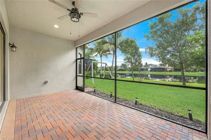 Screened Patio alternate view