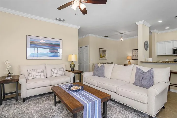 9815  Giaveno  CT, Naples, FL 34113