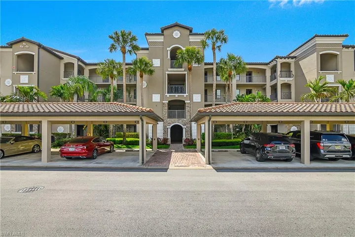 9815  Giaveno  CT, Naples, FL 34113