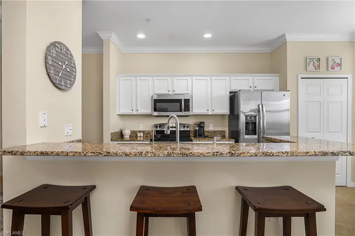 9815  Giaveno  CT, Naples, FL 34113
