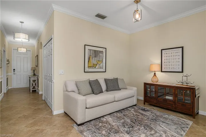 9815  Giaveno  CT, Naples, FL 34113