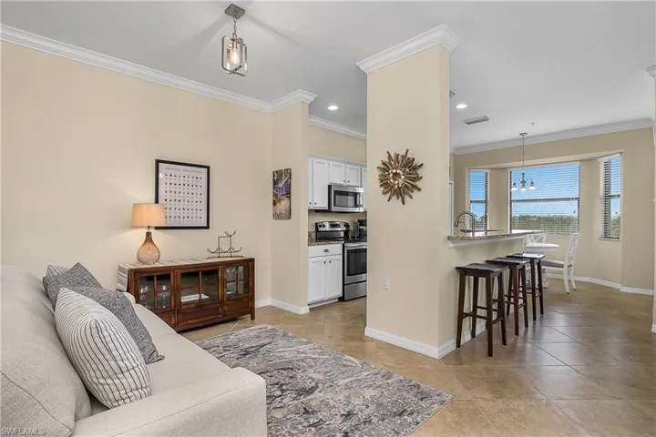 9815  Giaveno  CT, Naples, FL 34113