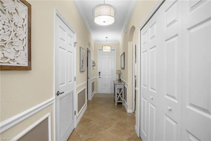 9815  Giaveno  CT, Naples, FL 34113