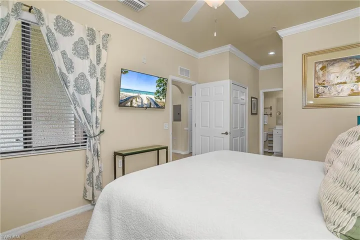 9815  Giaveno  CT, Naples, FL 34113