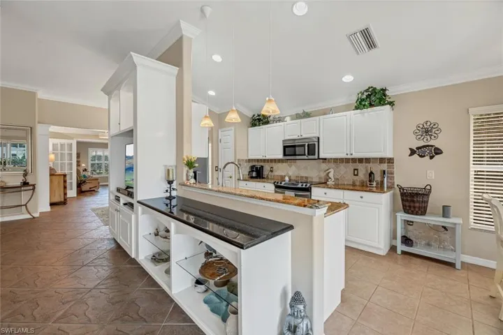 10030  Horse Creek  RD, Fort Myers, FL 33913