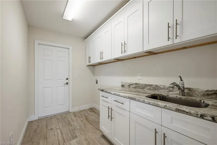 2359 Nw 38th Ave, Cape Coral, Florida 33993