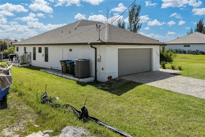 2359 Nw 38th Ave, Cape Coral, Florida 33993