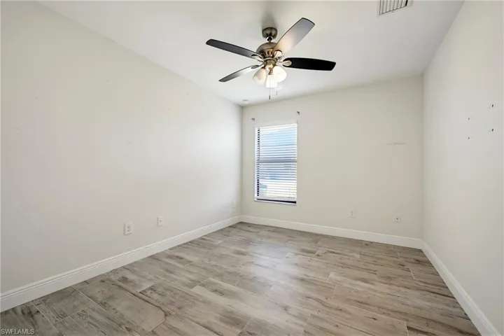2359 Nw 38th Ave, Cape Coral, Florida 33993