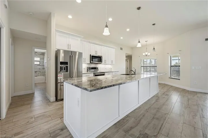2359 Nw 38th Ave, Cape Coral, Florida 33993
