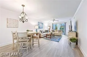 360 Horse Creek Dr 107, Naples, Florida 34110