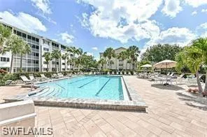 360 Horse Creek Dr 107, Naples, Florida 34110