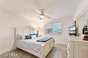 360 Horse Creek Dr 107, Naples, Florida 34110