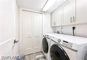 360 Horse Creek Dr 107, Naples, Florida 34110