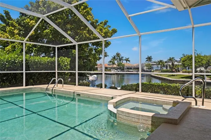 1084  Whiteheart  CT, Marco Island, FL 34145