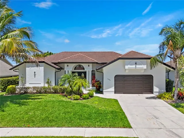 1084  Whiteheart  CT, Marco Island, FL 34145