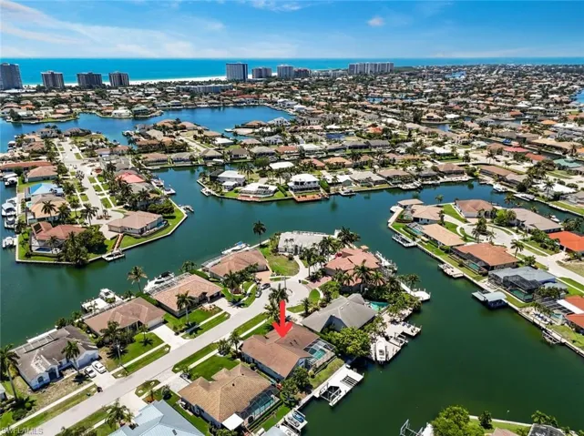 1084  Whiteheart  CT, Marco Island, FL 34145