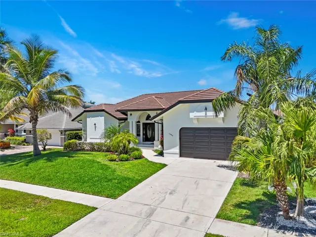 1084  Whiteheart  CT, Marco Island, FL 34145