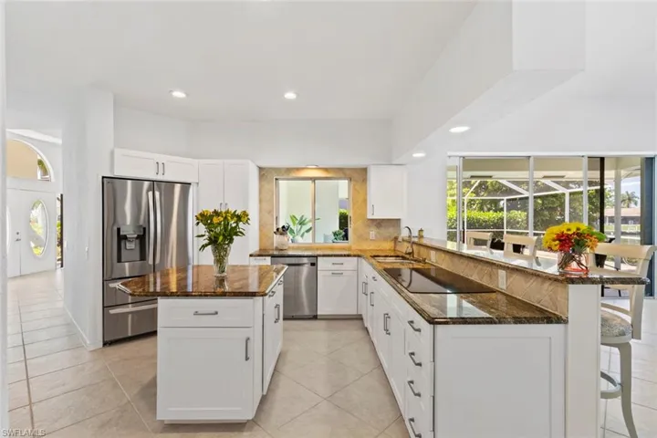 1084  Whiteheart  CT, Marco Island, FL 34145