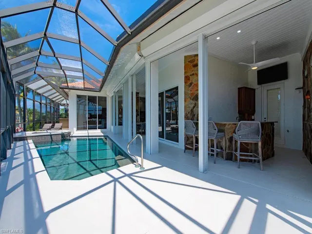 466 Clifton Ct, Marco Island, Florida 34145