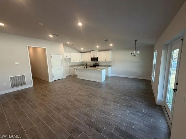 2605 Ne 1st Pl, Cape Coral, Florida 33909