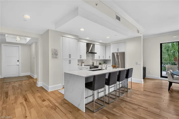 1030 3rd Ave S 209, Naples, Florida 34102