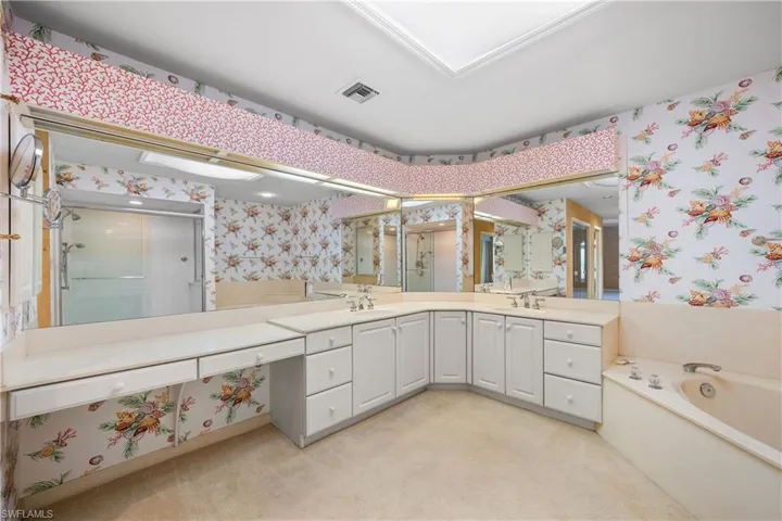 591  Audubon  BLVD, Naples, FL 34110