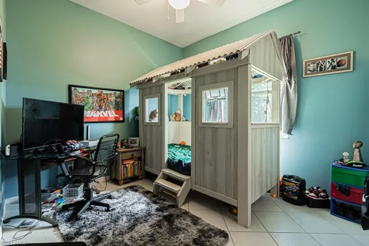 3248  Potomac  CT, Naples, FL 34120