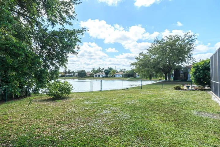 3248  Potomac  CT, Naples, FL 34120