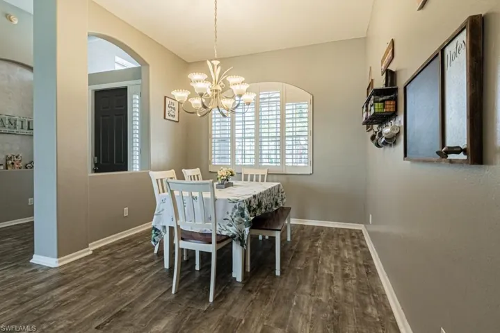 3248  Potomac  CT, Naples, FL 34120
