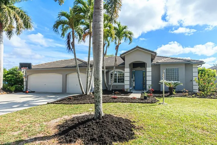 3248  Potomac  CT, Naples, FL 34120