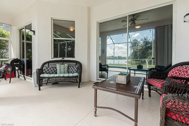 3248  Potomac  CT, Naples, FL 34120
