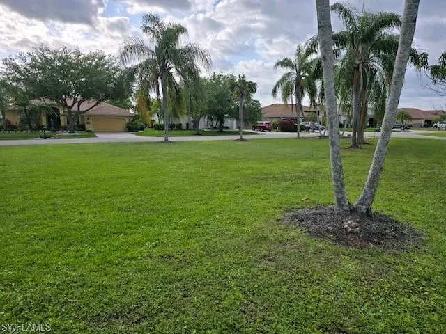 3248  Potomac  CT, Naples, FL 34120