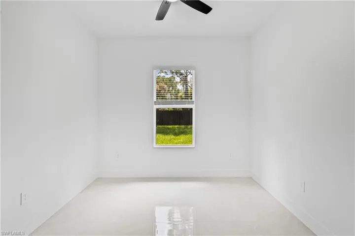 942 Kanuga St E, Lehigh Acres, Florida 33974
